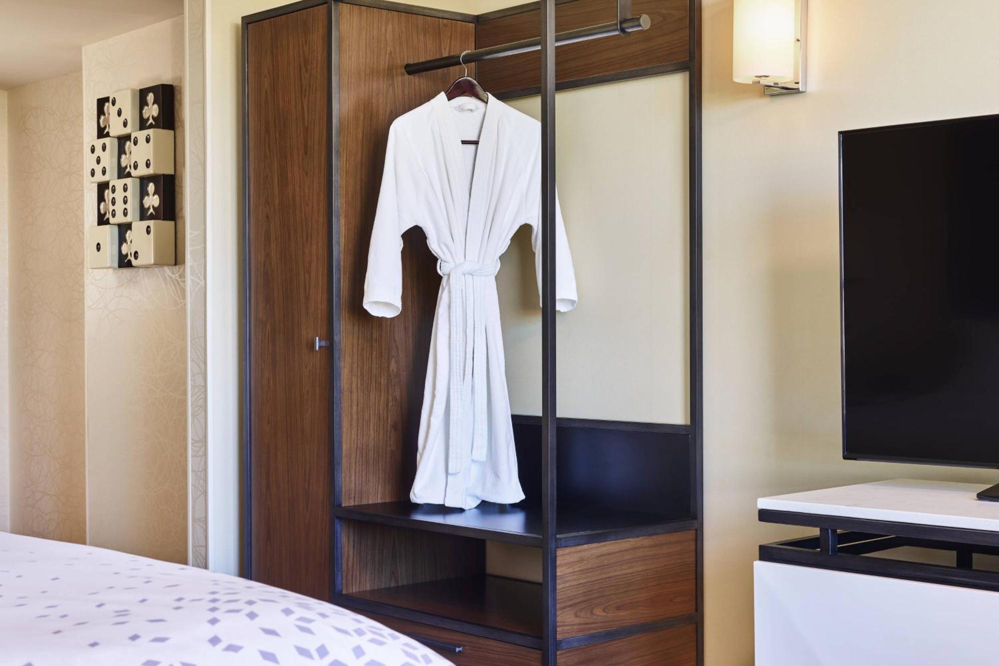 เรเนซองส์ ลาสเวกัส โฮเทล Hotel ภายนอก รูปภาพ